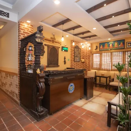 Hong Si Hotel- A Home Away From Home